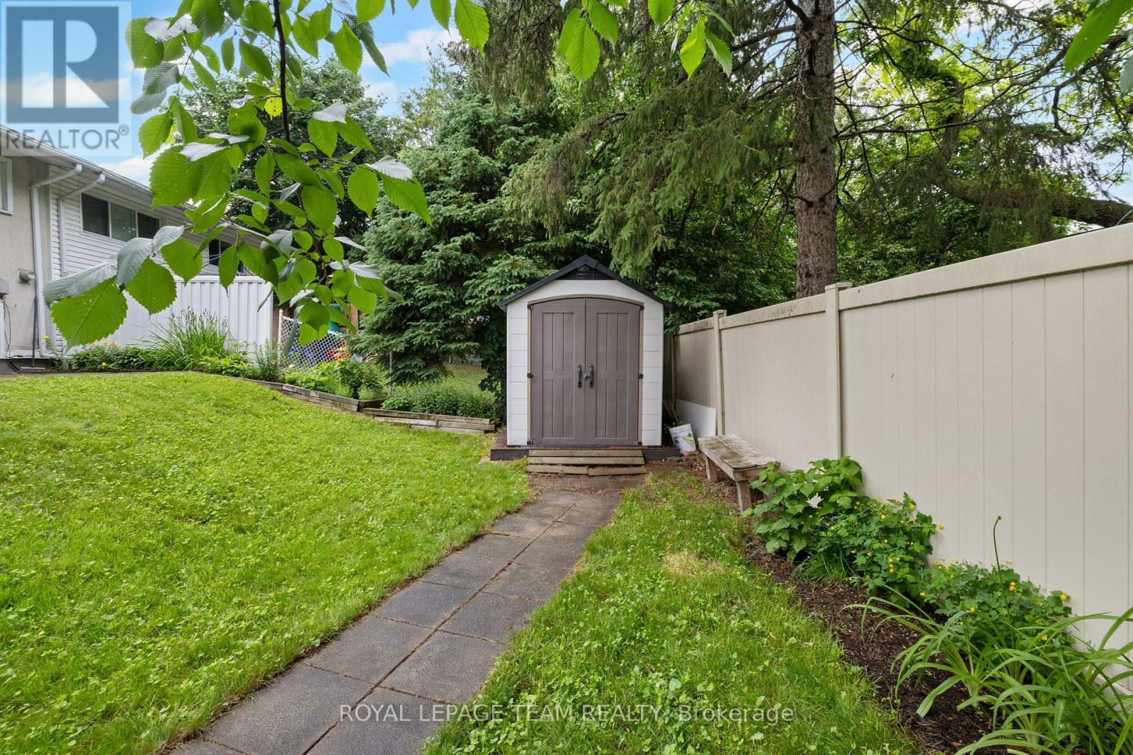 40 Woodmount Crescent Property Photo 31