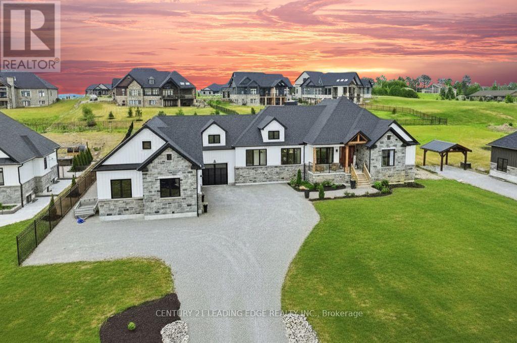12 Country Place Property Photo 1