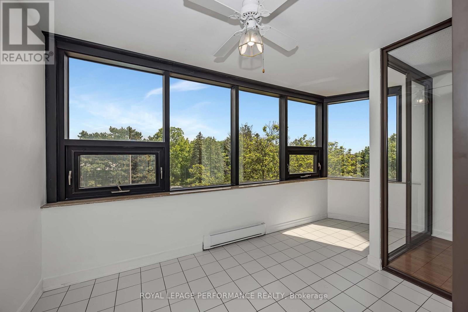 408 - 2019 Carling Avenue N Property Photo 32