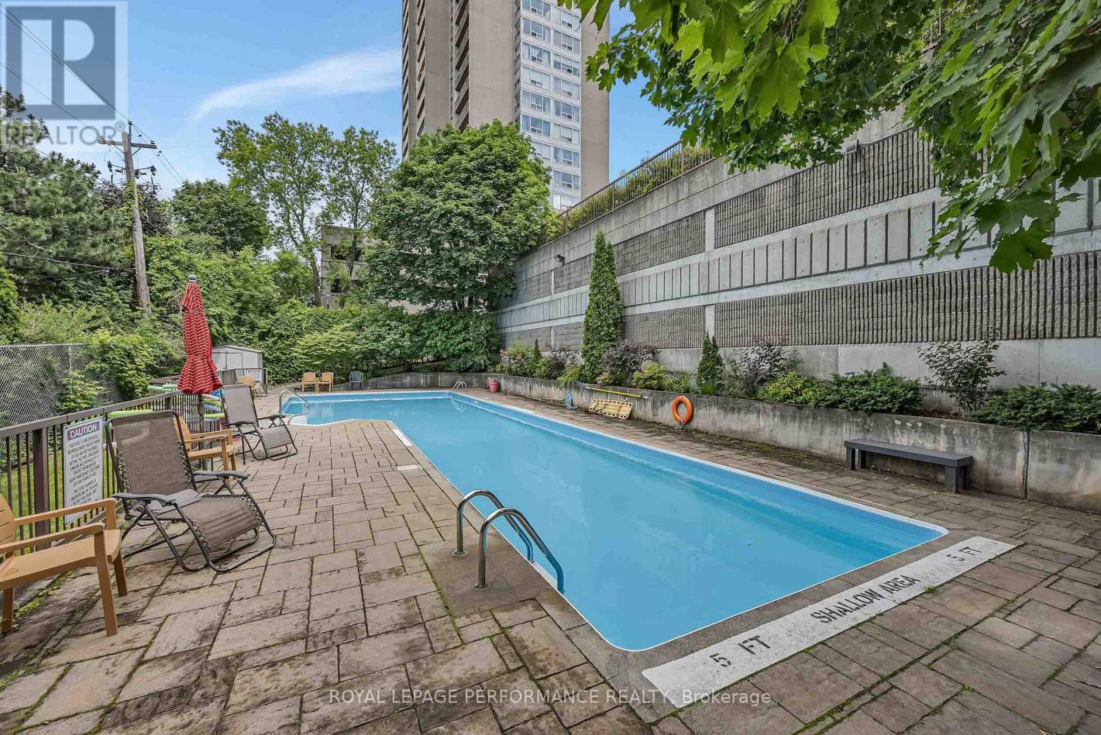 408 - 2019 Carling Avenue N Property Photo 39