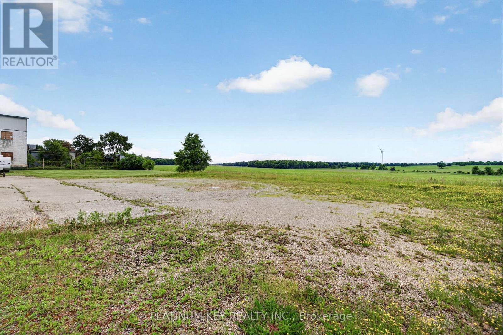 7291 Arkona Road Property Photo 9