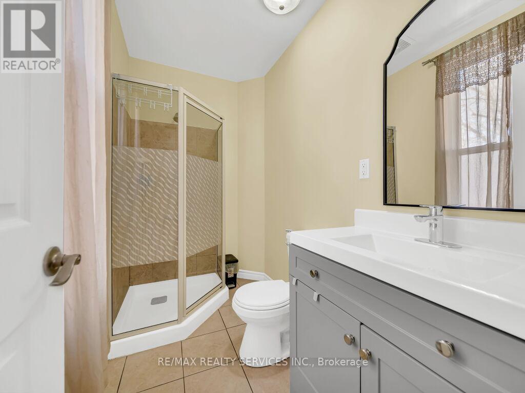 65 Moore Street Property Photo 32