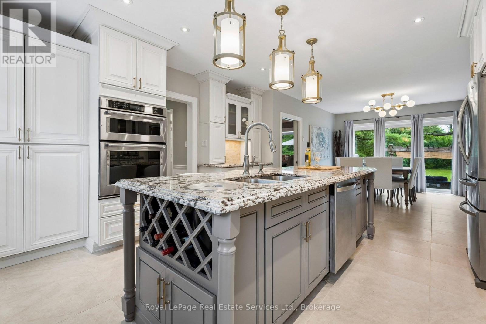 1 Stonebury Place Property Photo 16