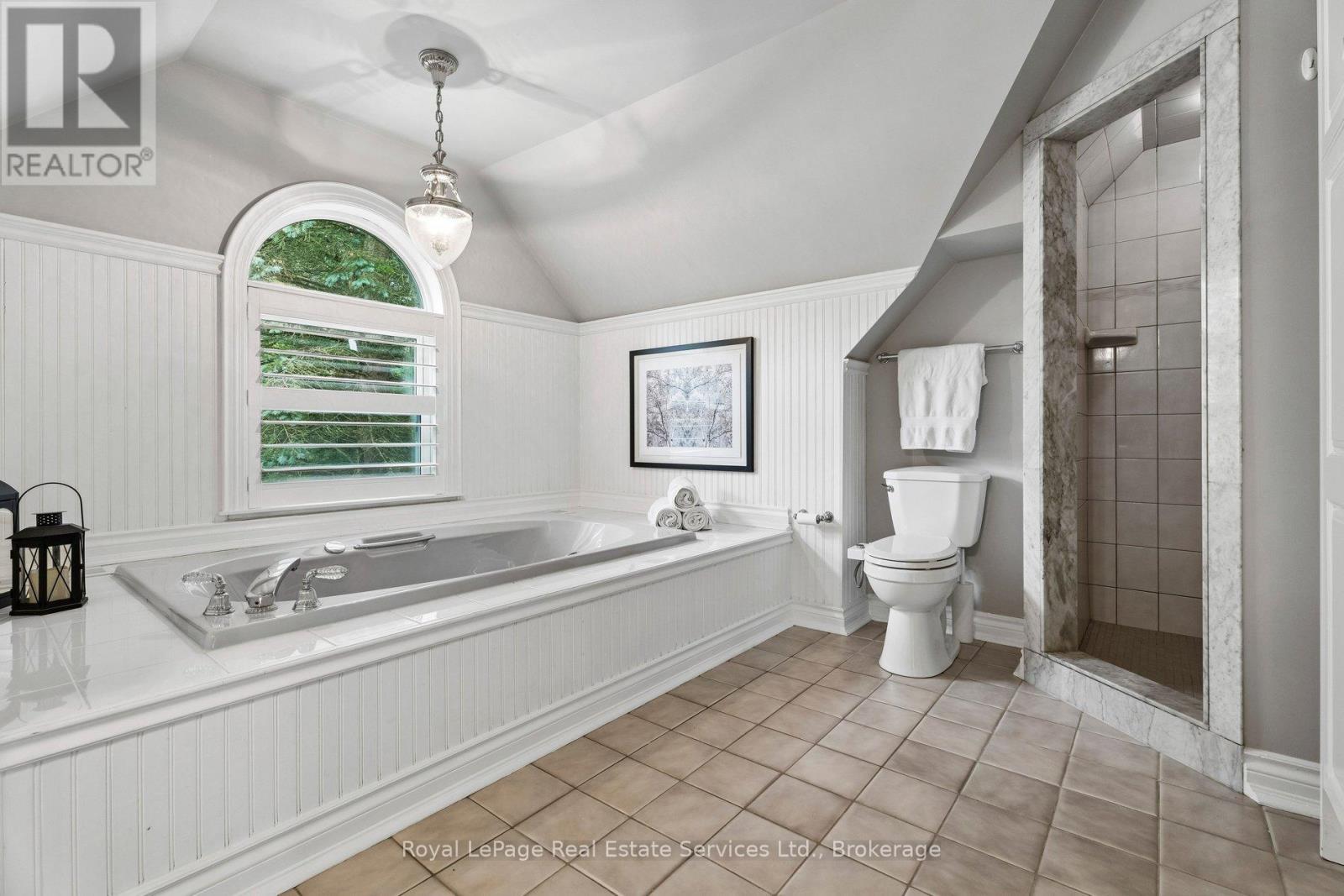 1 Stonebury Place Property Photo 32