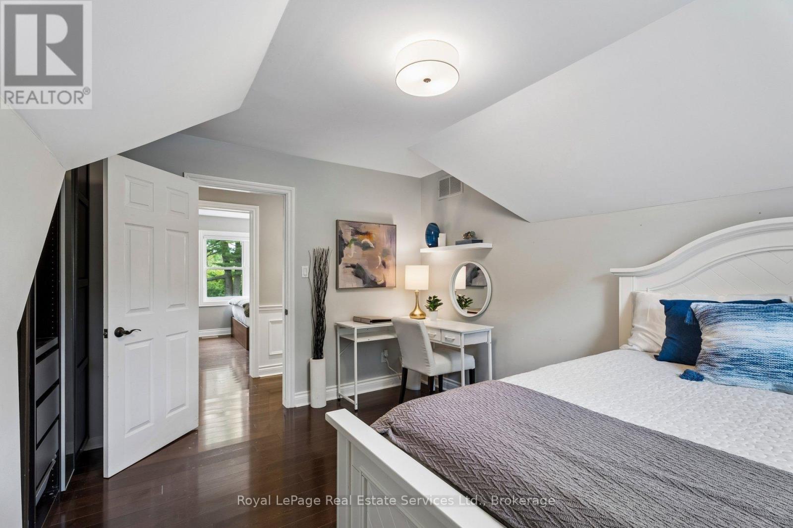 1 Stonebury Place Property Photo 40