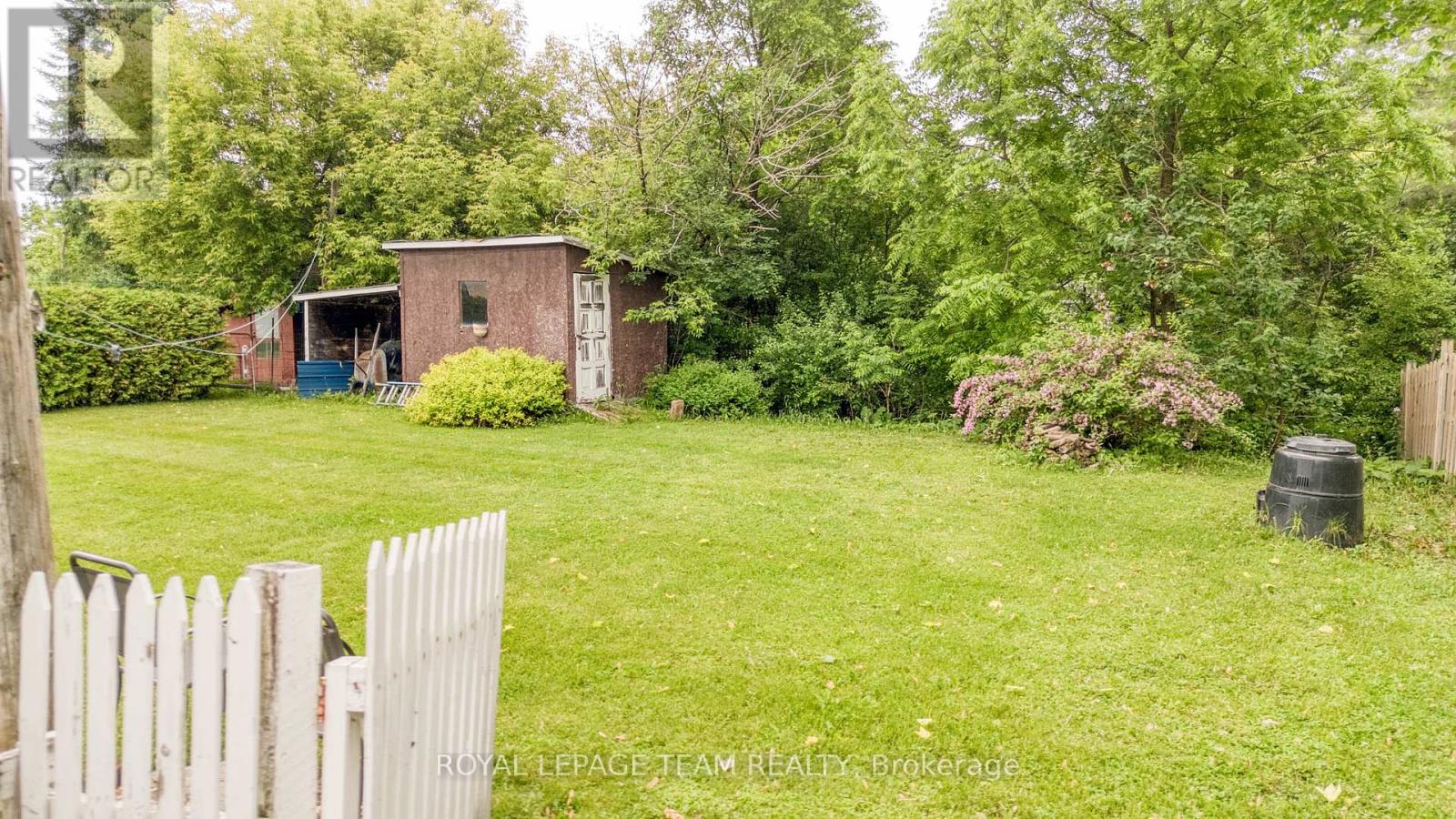 329 Wylie Street Property Photo 31