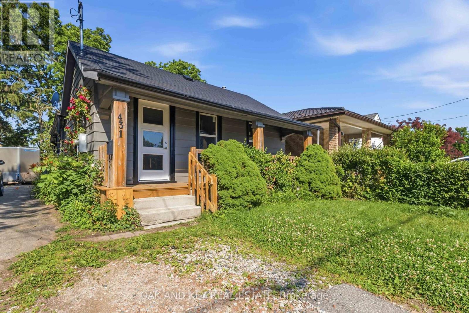 431 Burdick Place Property Photo 1