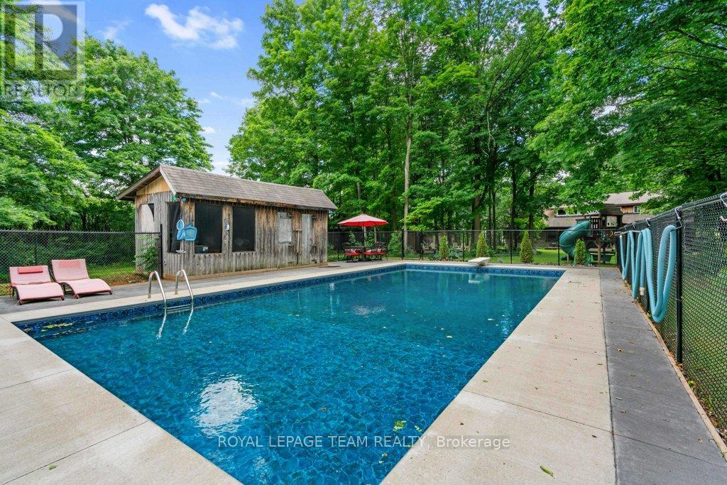 1462 Rideau River Road Property Photo 40
