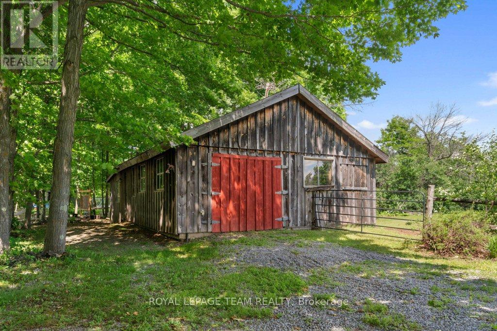1462 Rideau River Road Property Photo 43