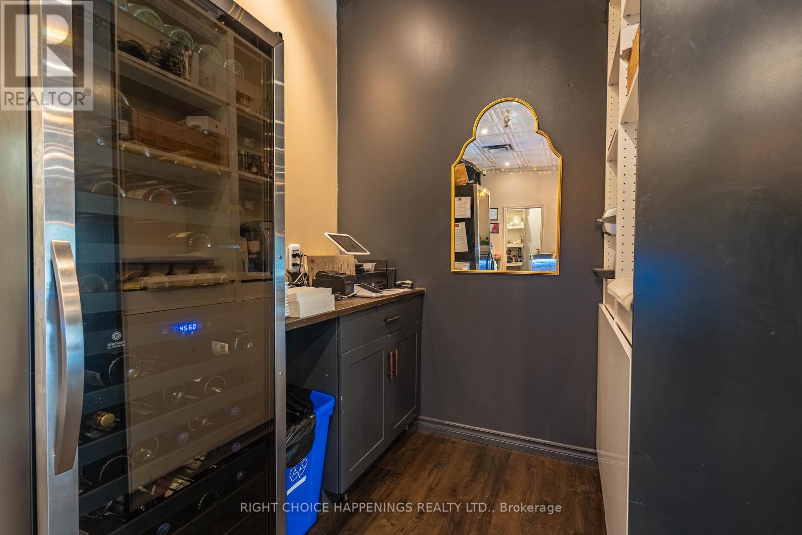 4 - 1161 Pelham Street Property Photo 14