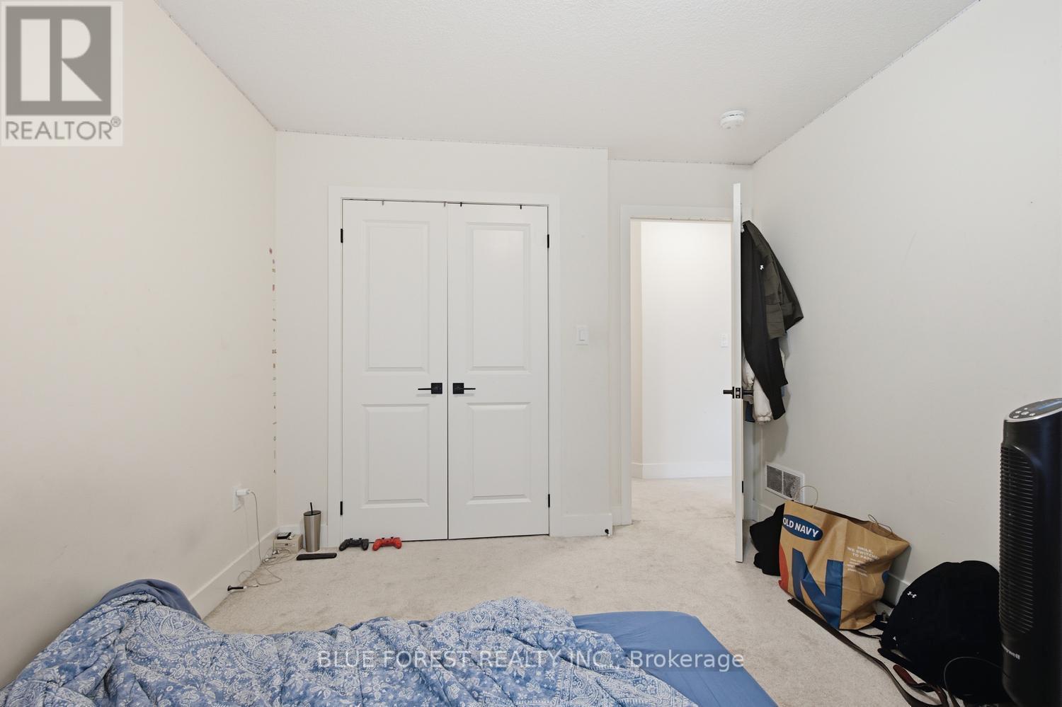 23 Christopher Court Property Photo 23