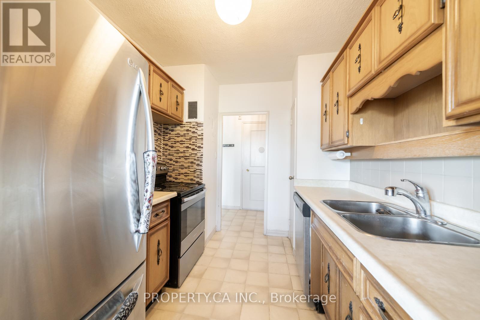 404 - 45 Westmount Road N Property Photo 10