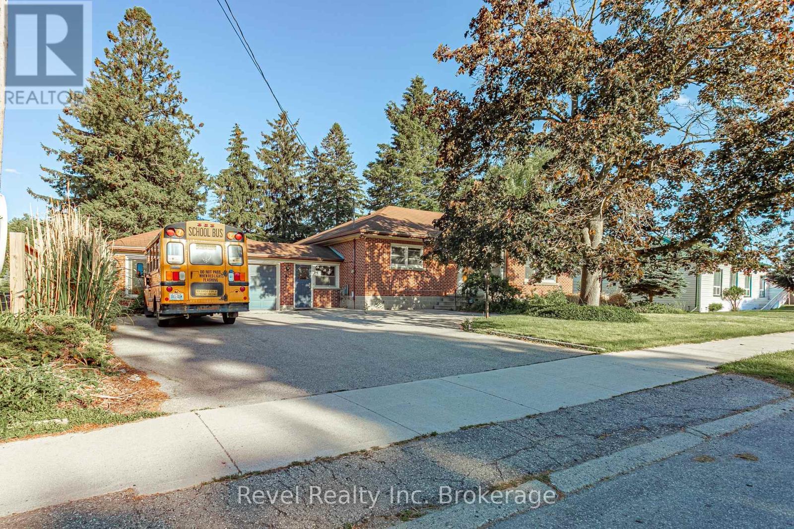 87 BLANDFORD STREET Property Photo 1