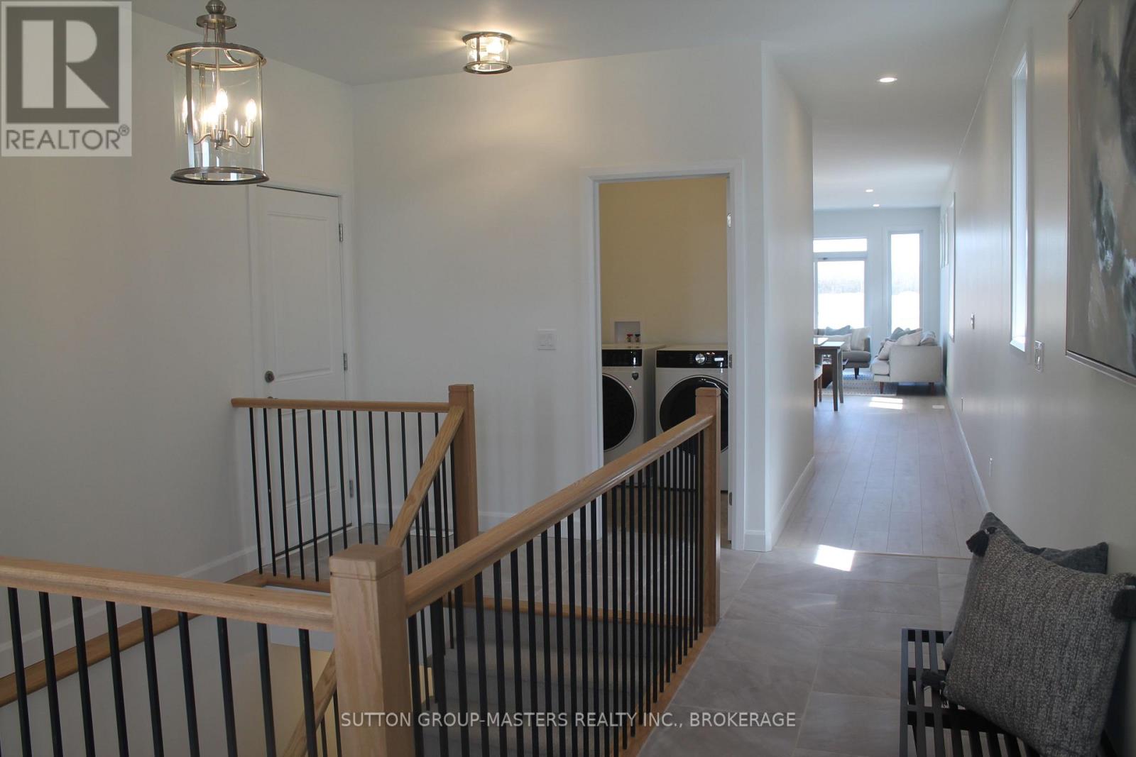 251 Pratt Drive Property Photo 5
