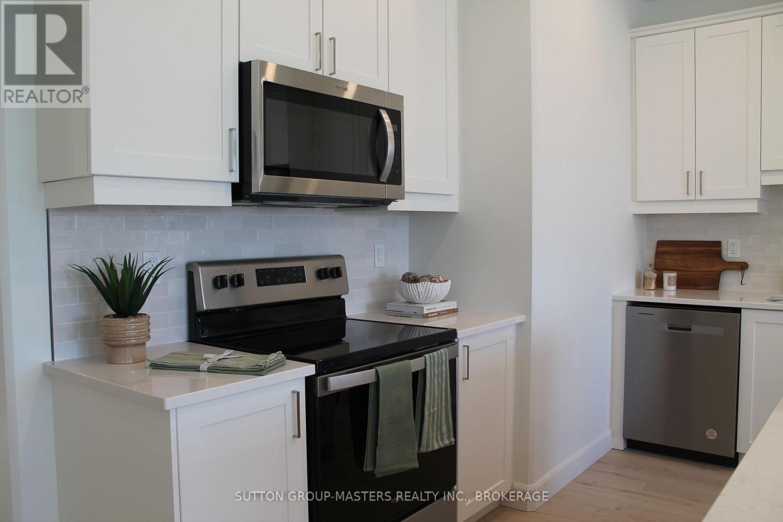 251 Pratt Drive Property Photo 9