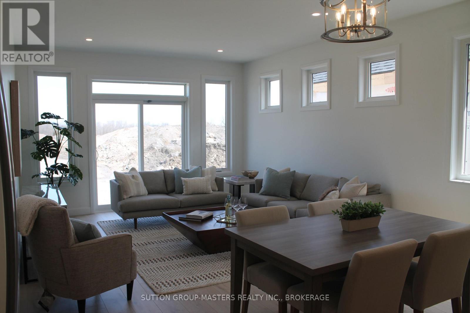 251 Pratt Drive Property Photo 12