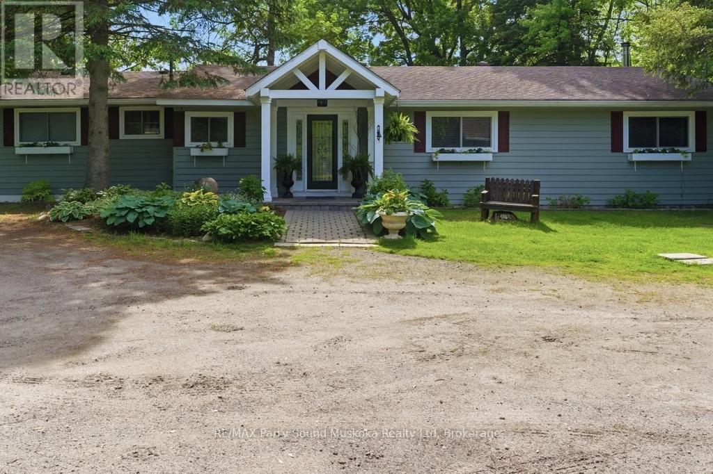 49 MAPLE STREET Property Photo 1