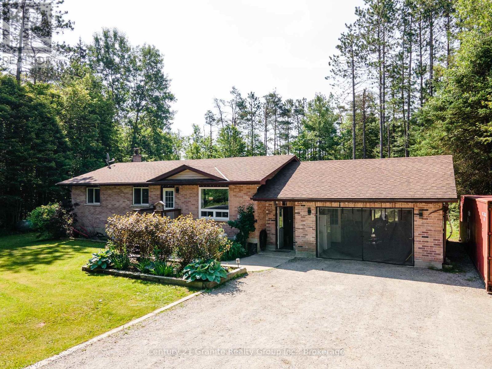 1110 Howland Junction Road Property Photo 2