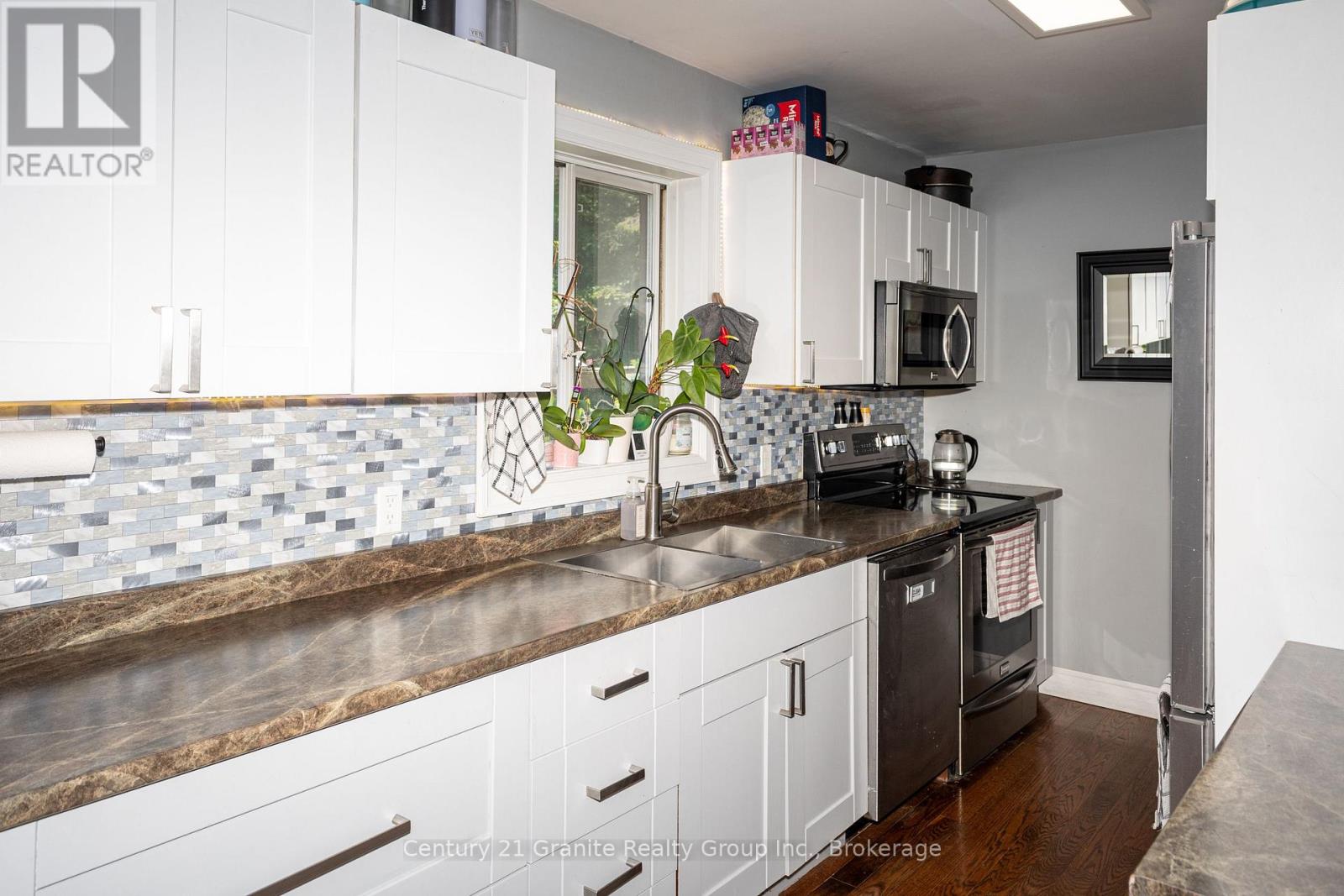 1110 Howland Junction Road Property Photo 10