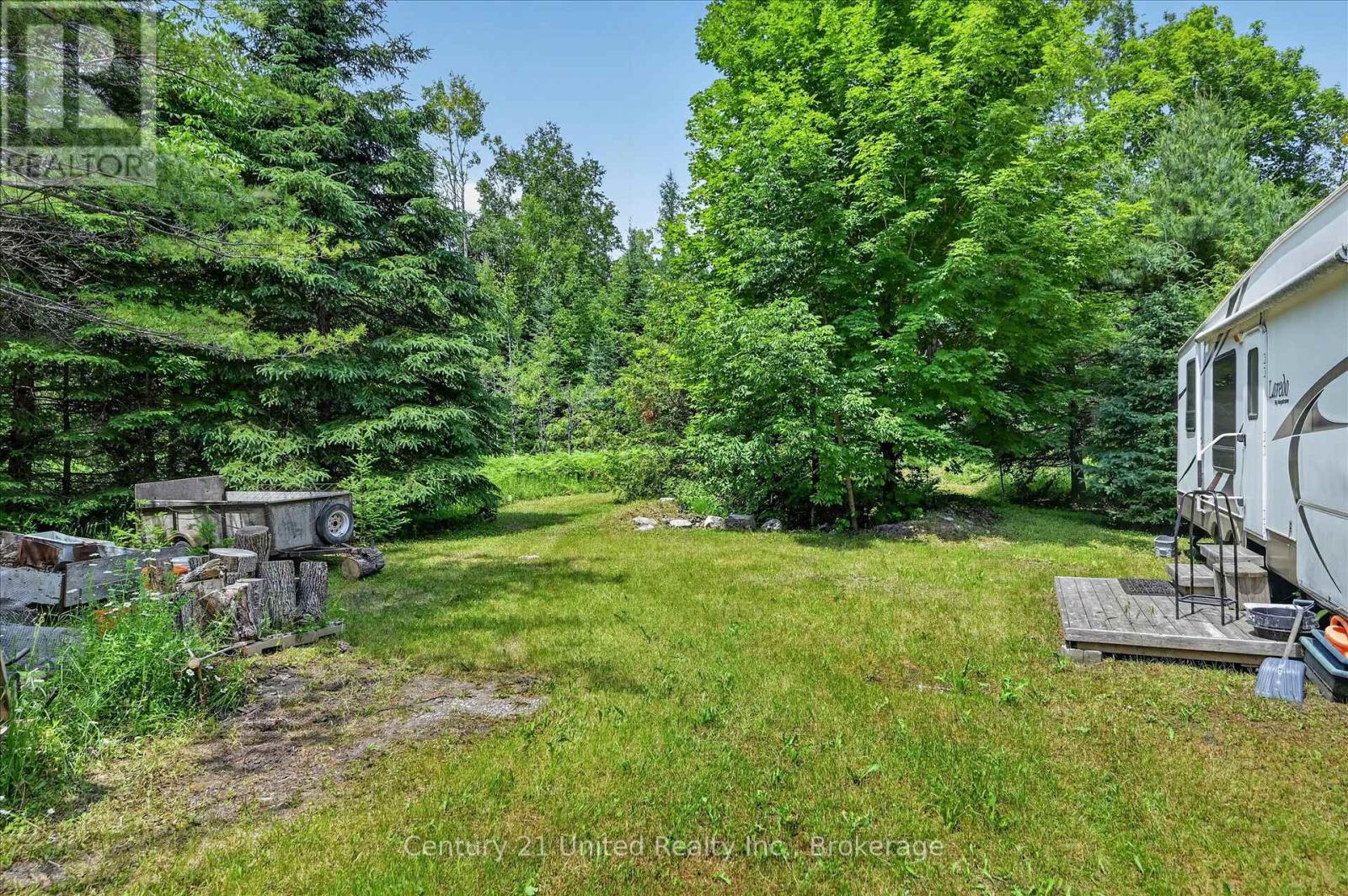 707 S Dummer 8th Line Road Property Photo 10