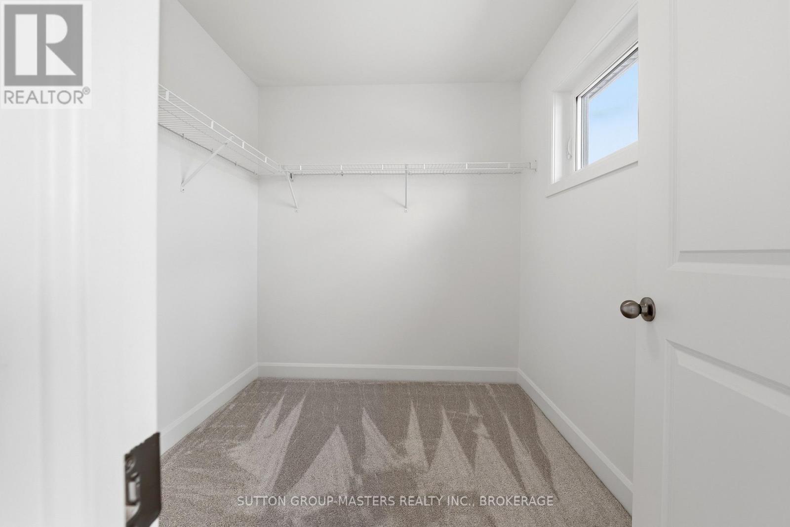 218 Superior Drive Property Photo 23