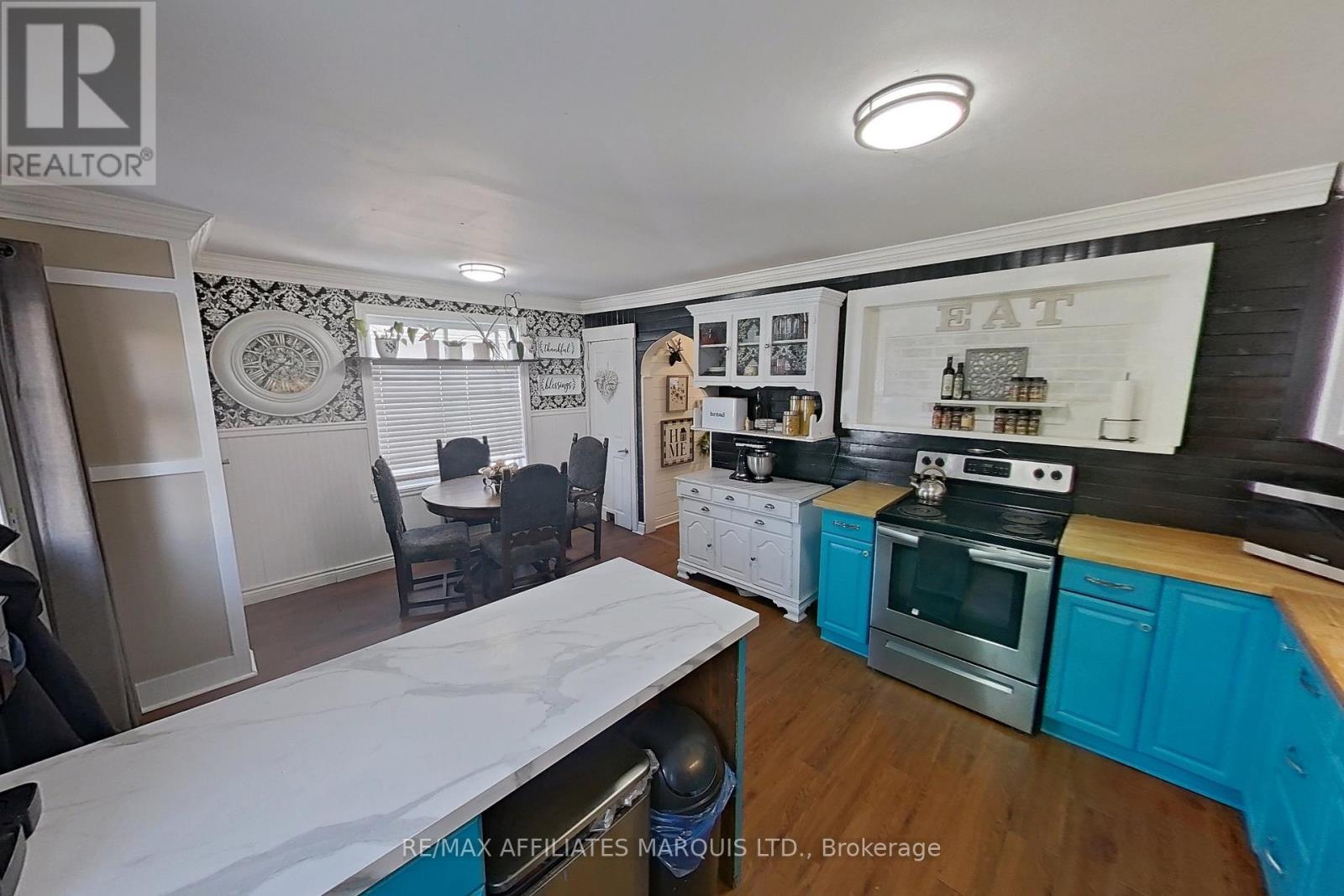 54 Lefebvre Avenue Property Photo 5