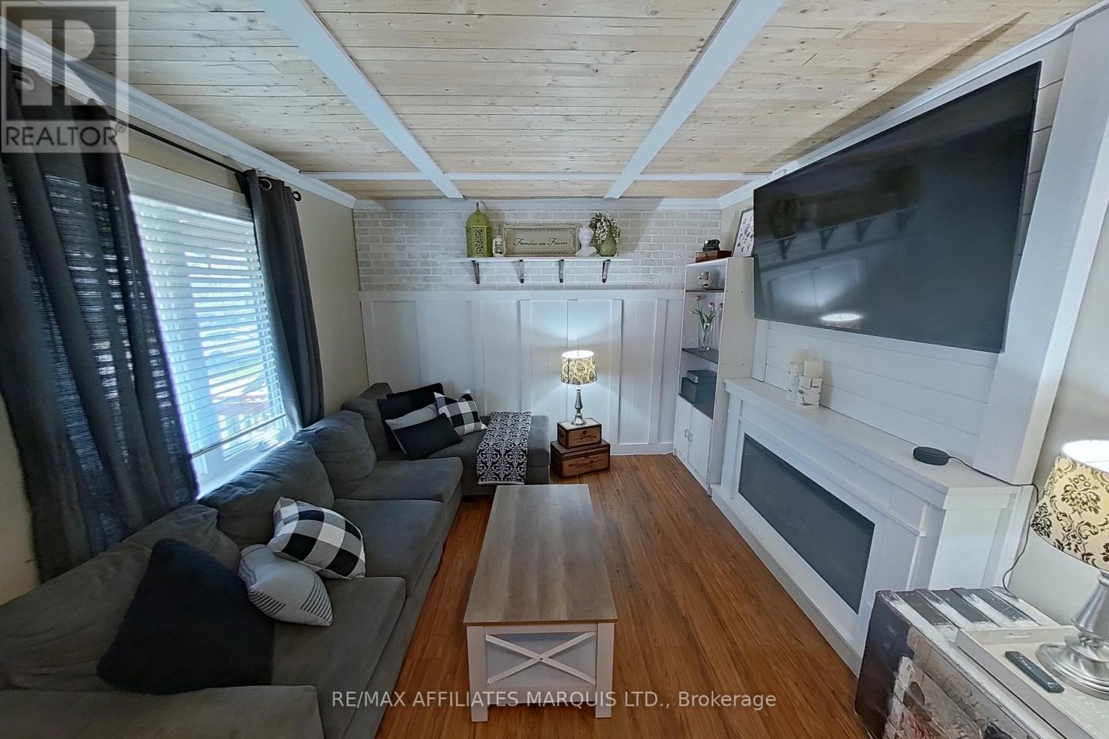 54 Lefebvre Avenue Property Photo 7