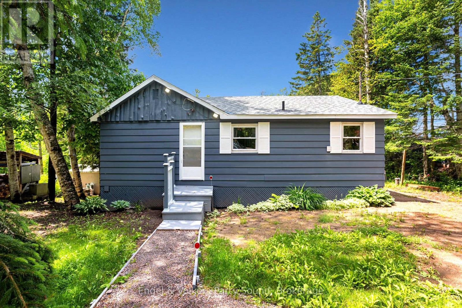 287 Pine Road Property Photo 2