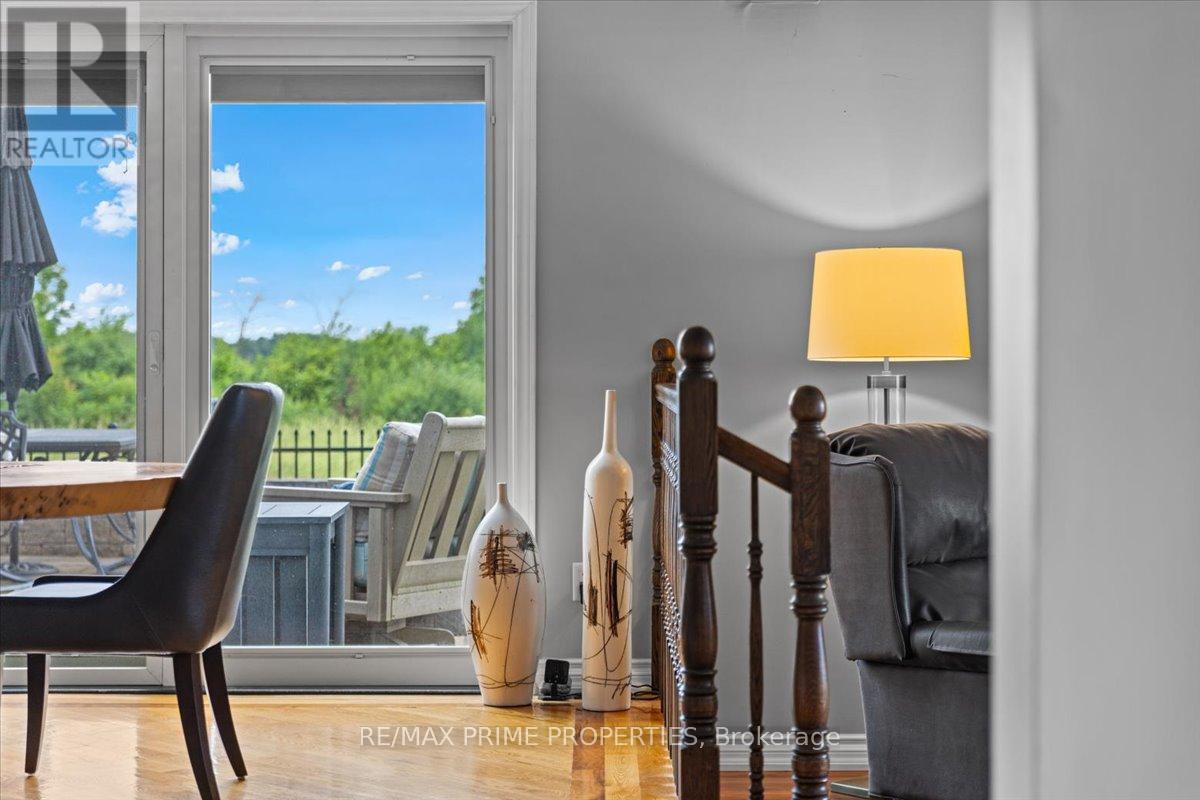 800 Fairwinds Terrace Property Photo 6