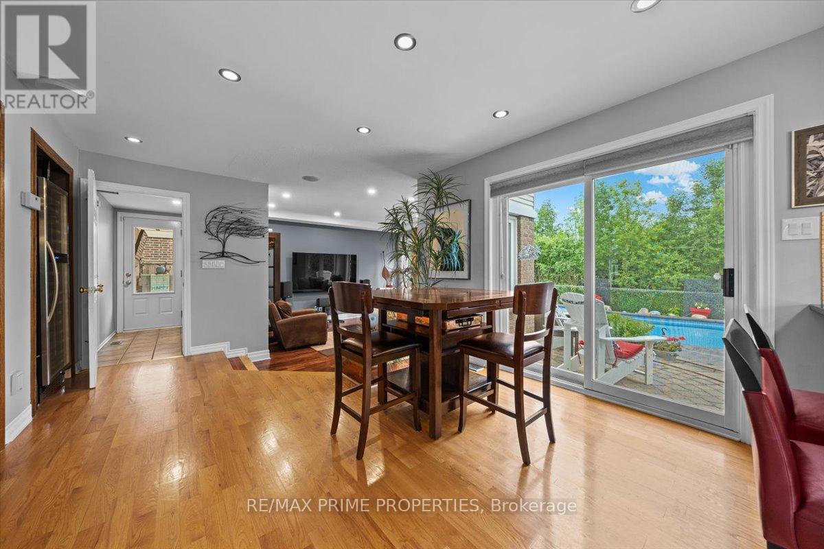 800 Fairwinds Terrace Property Photo 16