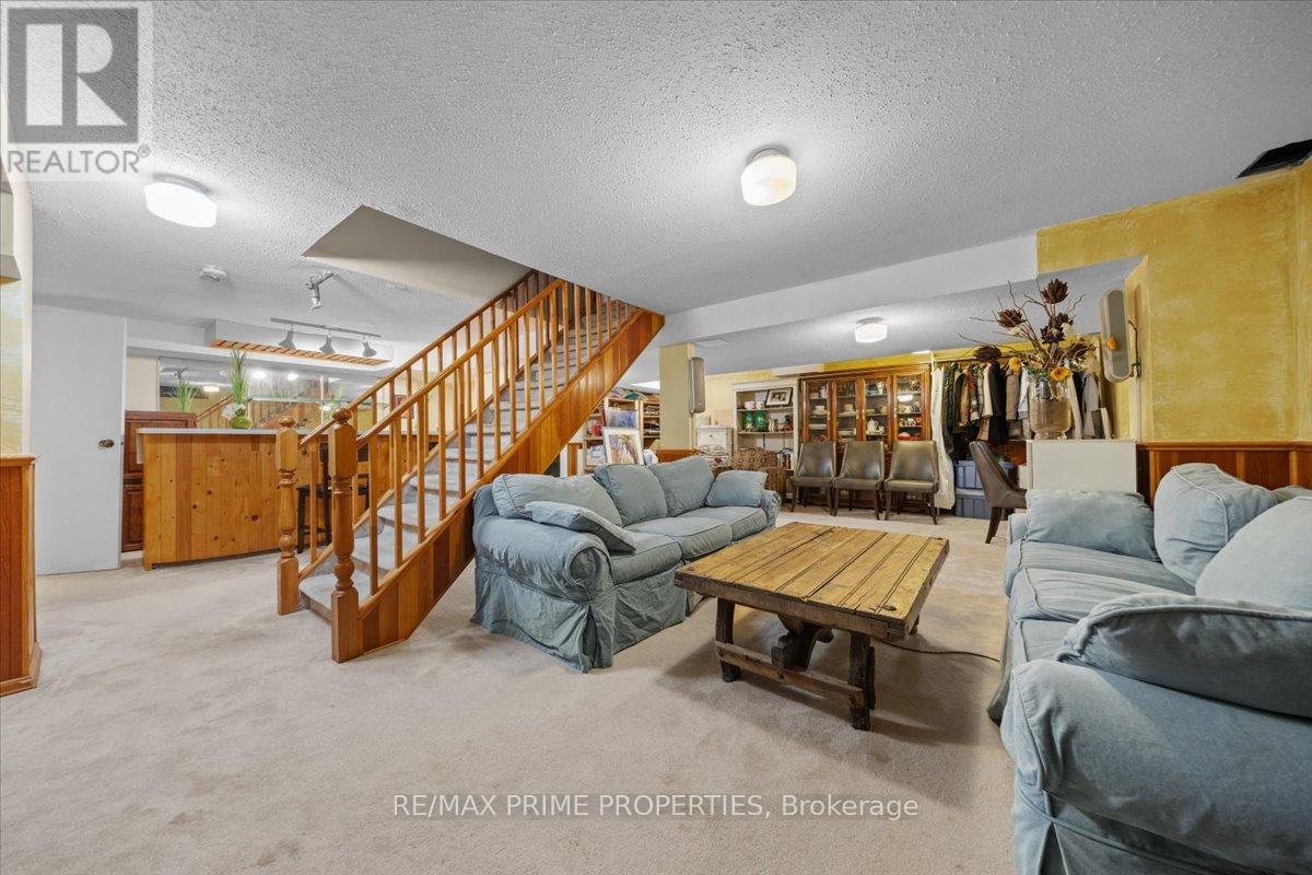 800 Fairwinds Terrace Property Photo 36