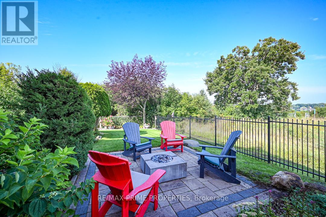 800 Fairwinds Terrace Property Photo 42