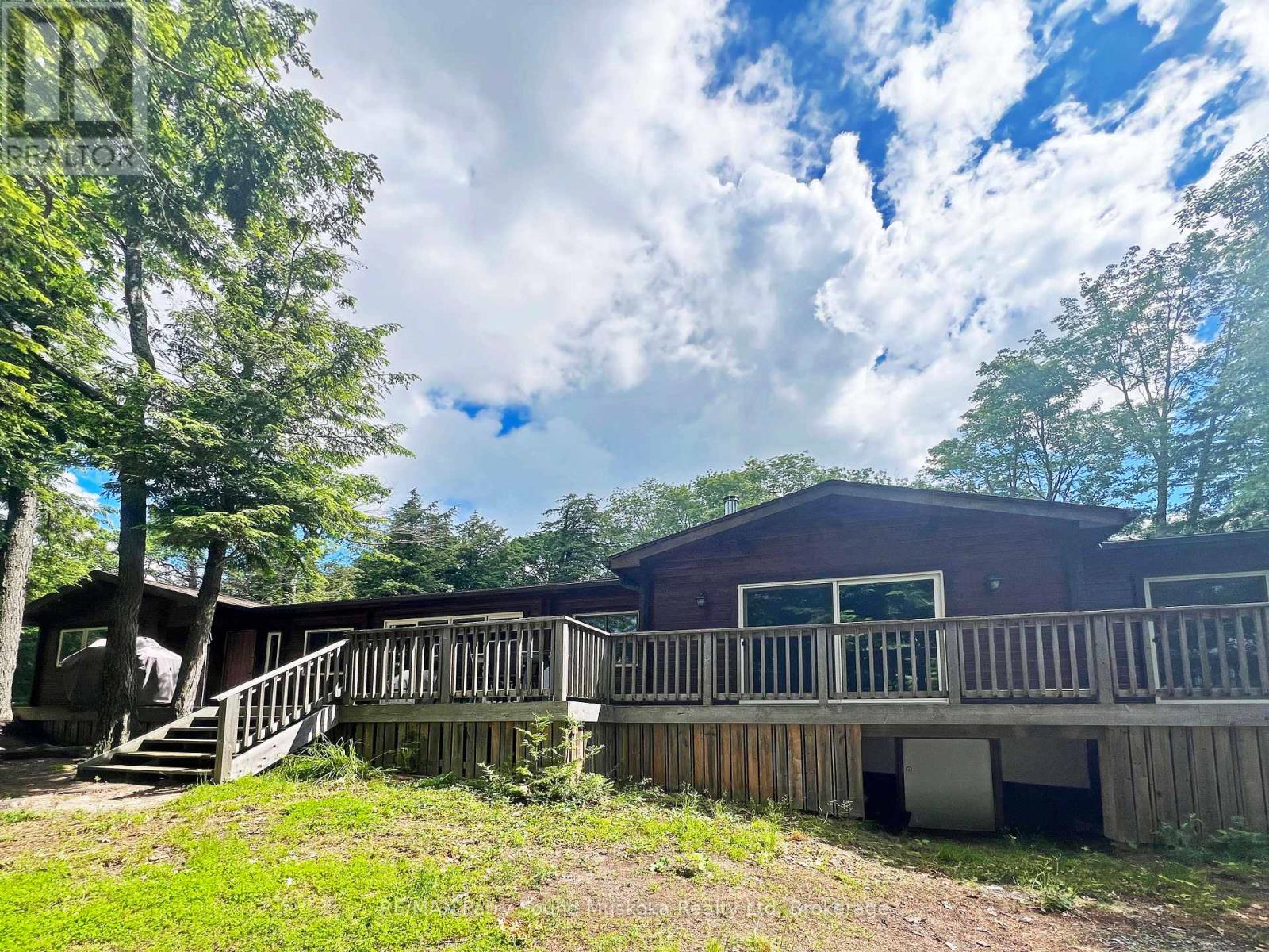 215 Crane Lake Water Property Photo 14