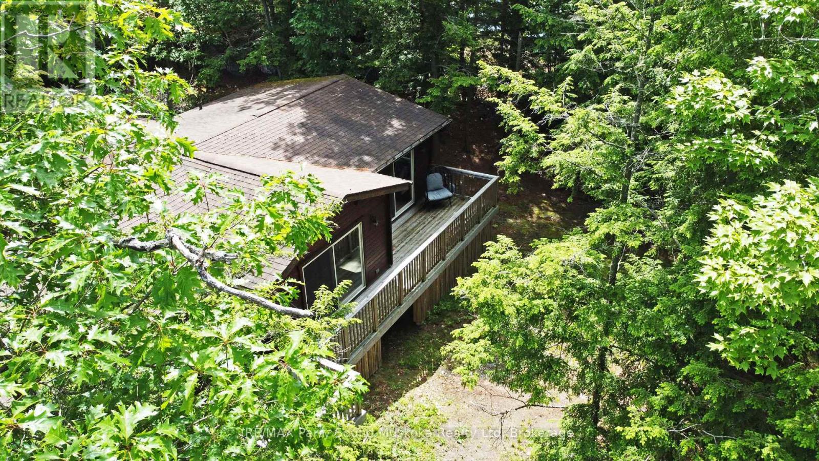 215 Crane Lake Water Property Photo 19