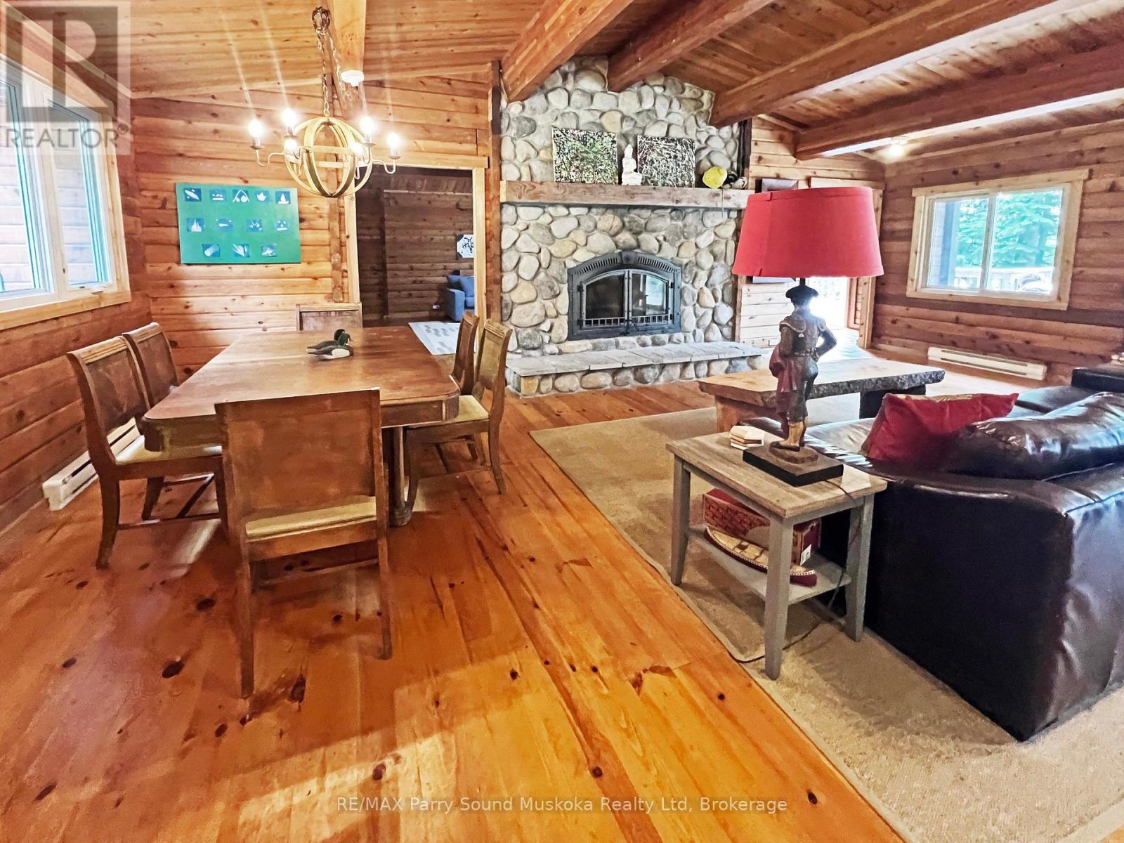 215 Crane Lake Water Property Photo 30