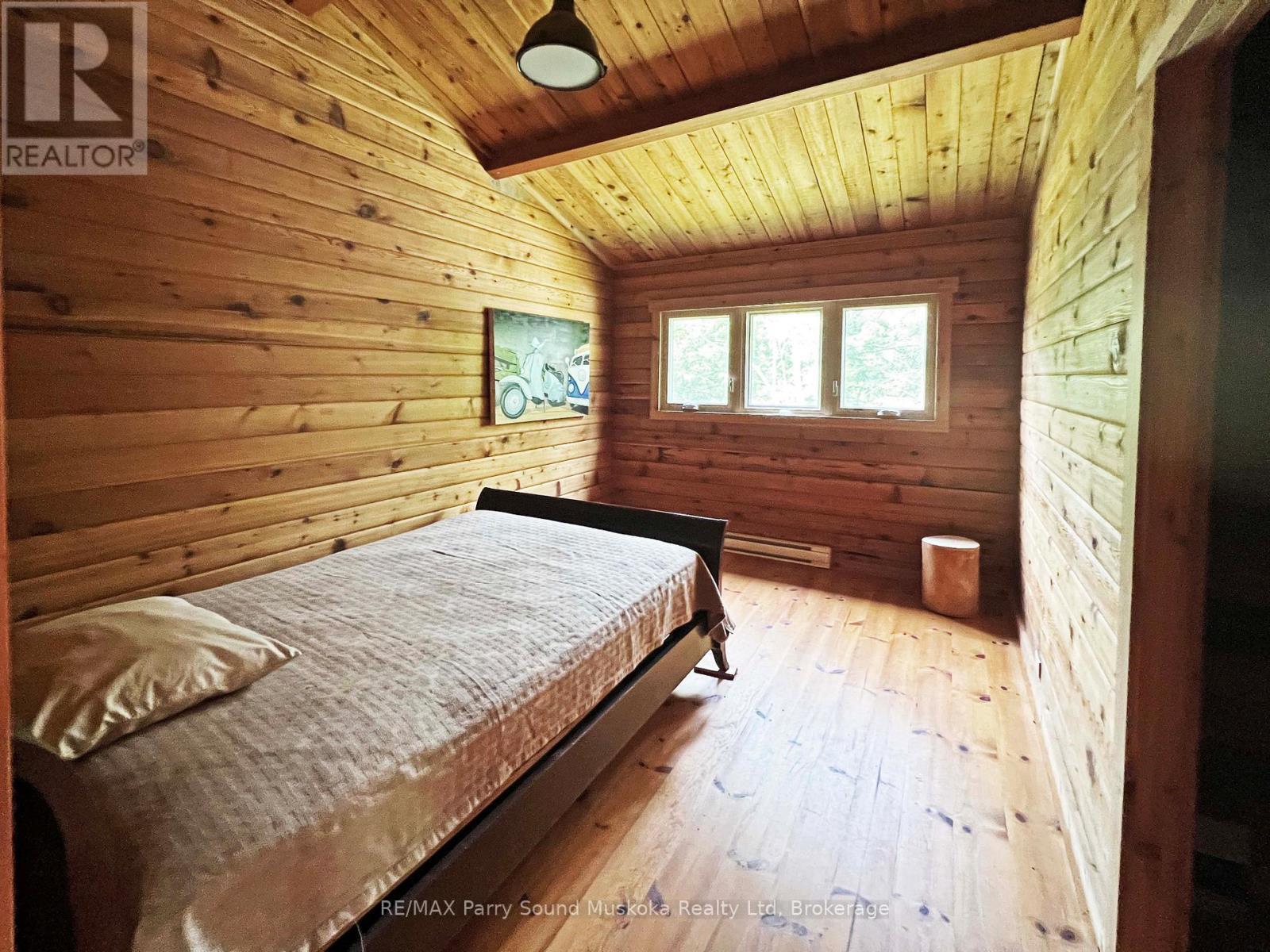 215 Crane Lake Water Property Photo 40