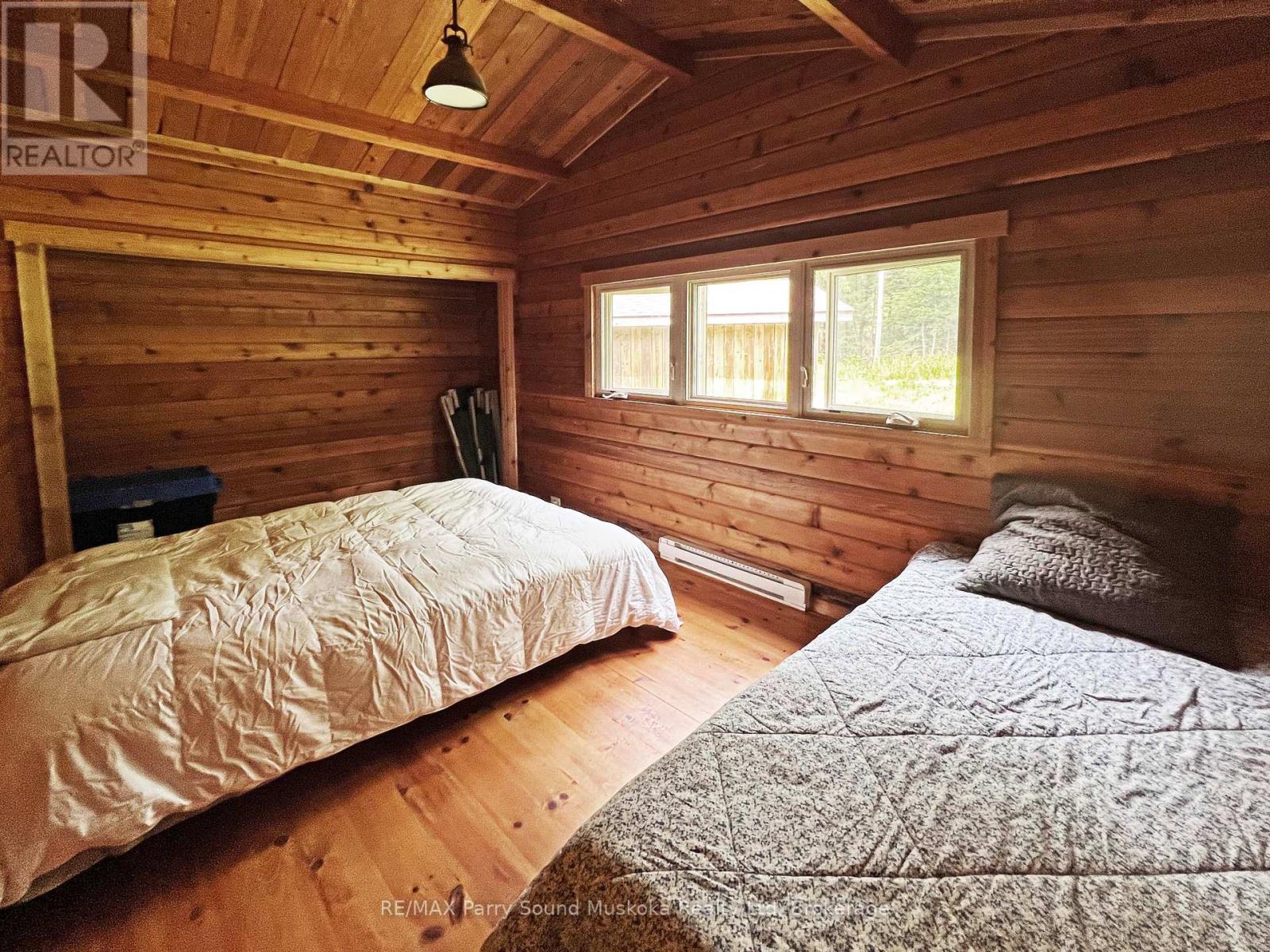 215 Crane Lake Water Property Photo 42