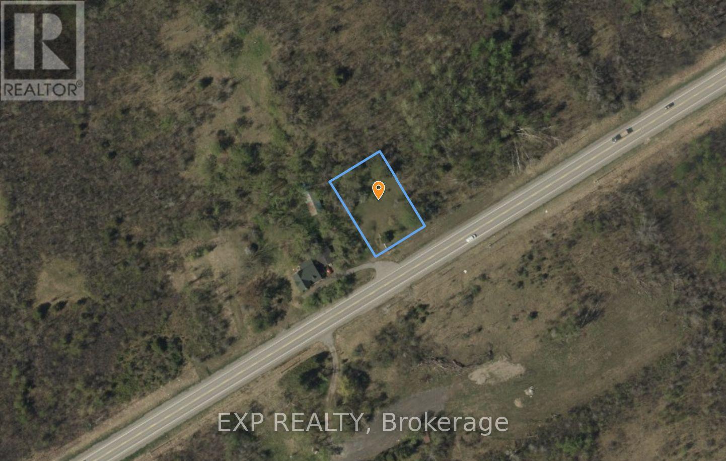 6889 Snake Island Road Property Photo 3