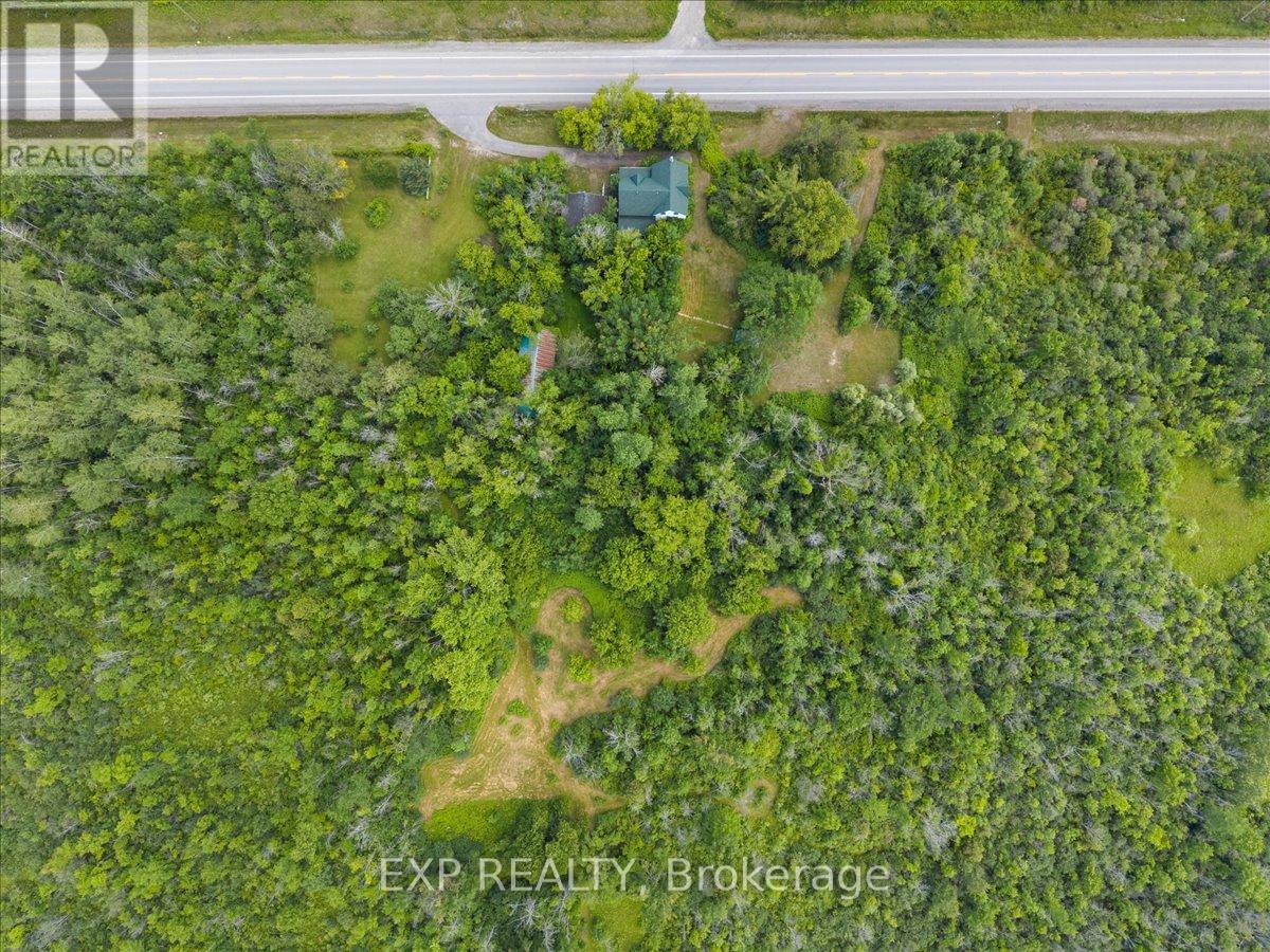 6889 Snake Island Road Property Photo 13
