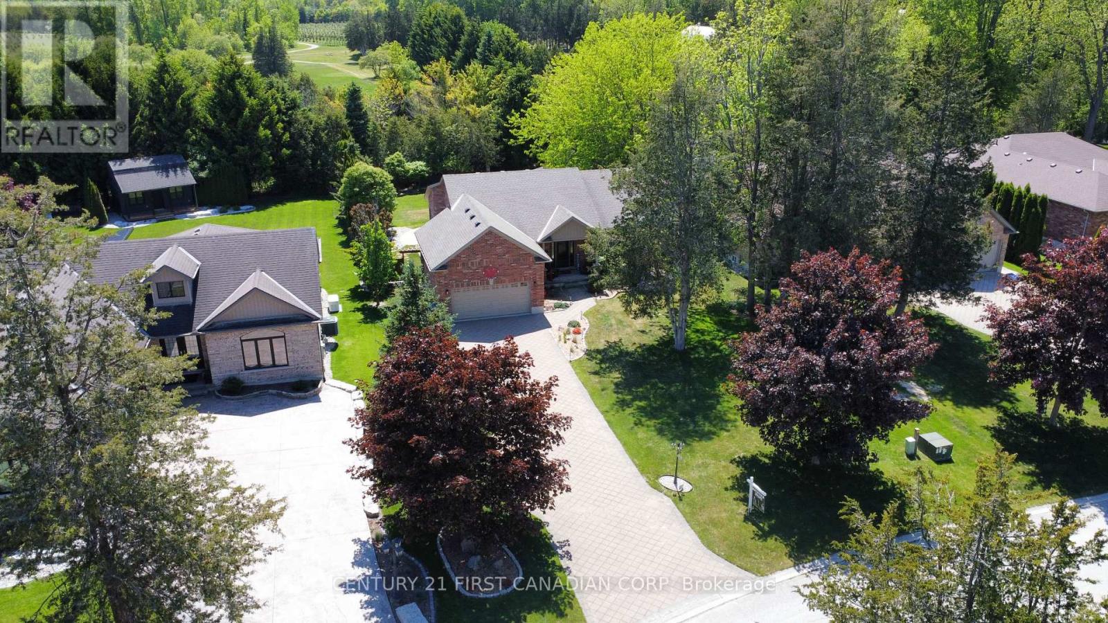 10159 Meadowlily Crescent Property Photo 1