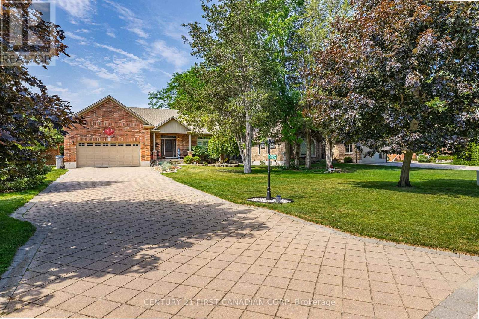 10159 Meadowlily Crescent Property Photo 2