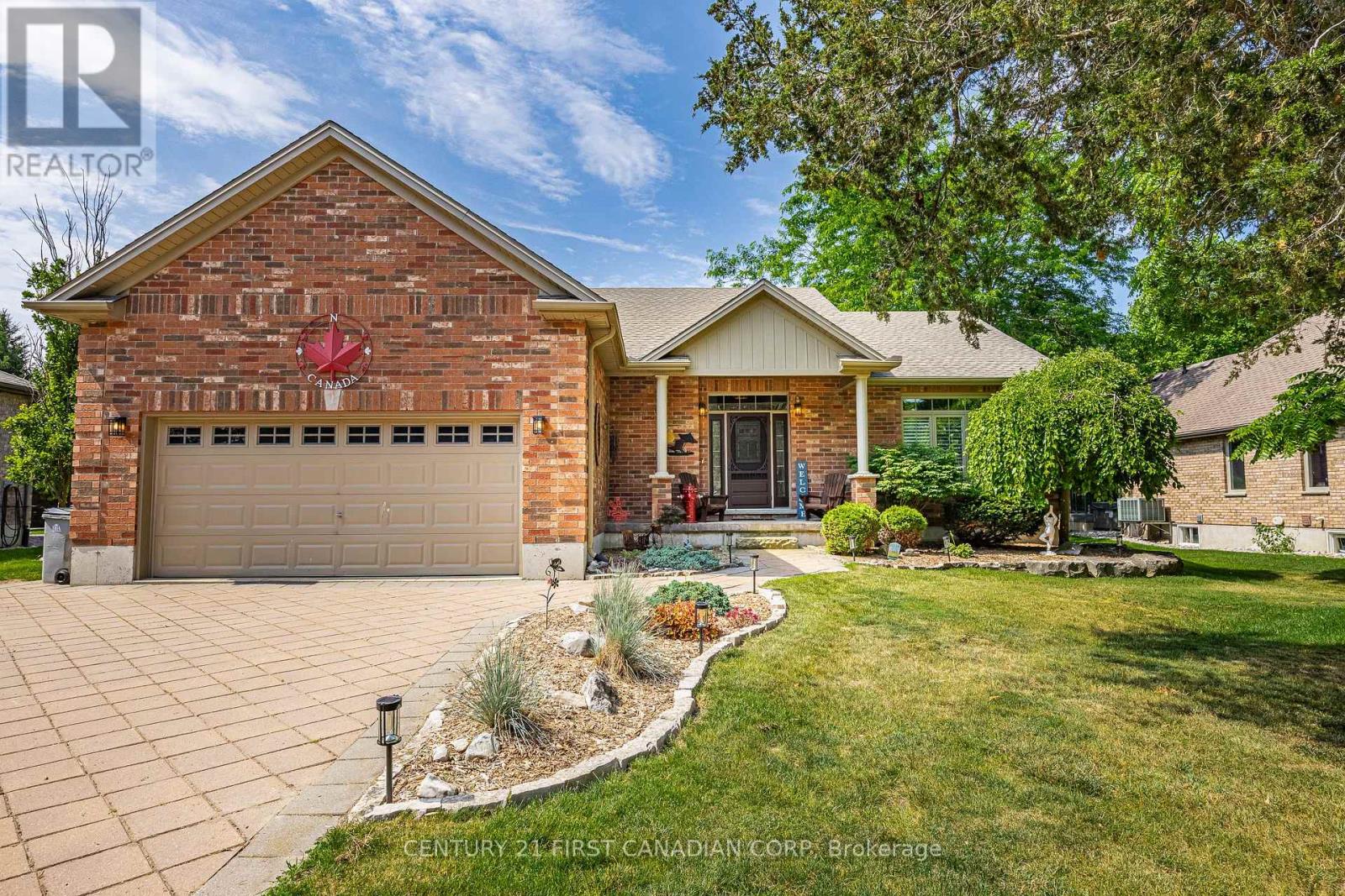 10159 Meadowlily Crescent Property Photo 3