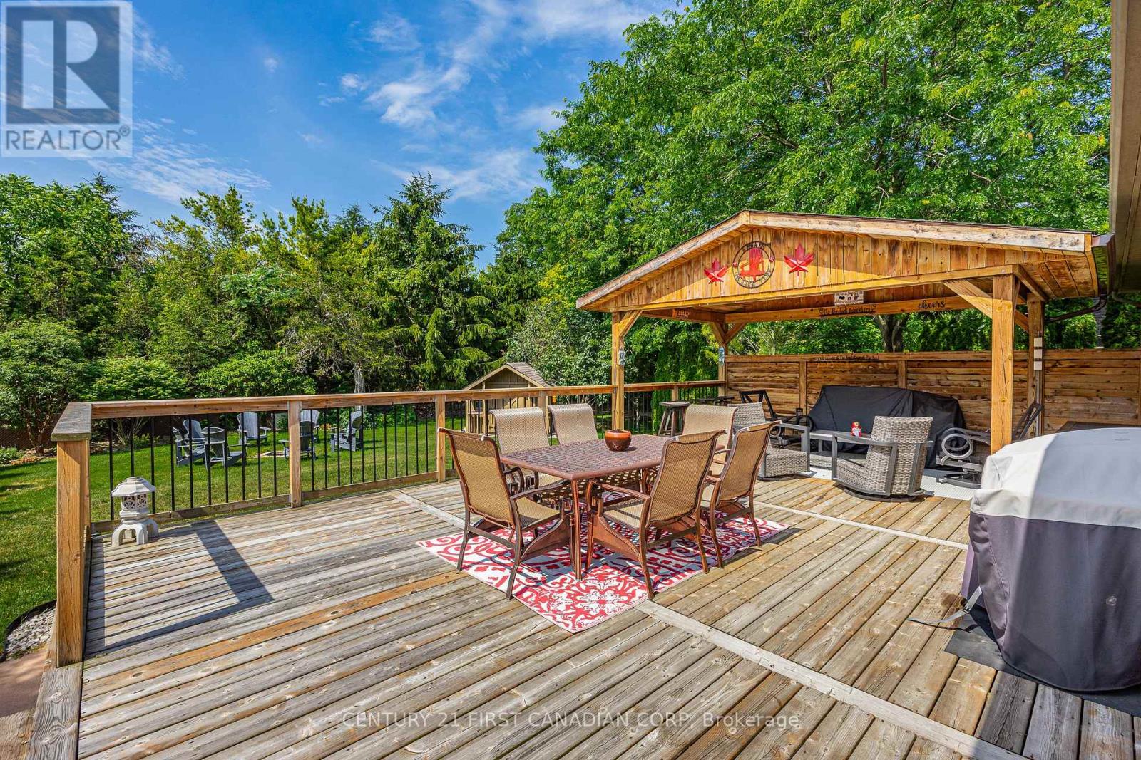 10159 Meadowlily Crescent Property Photo 6