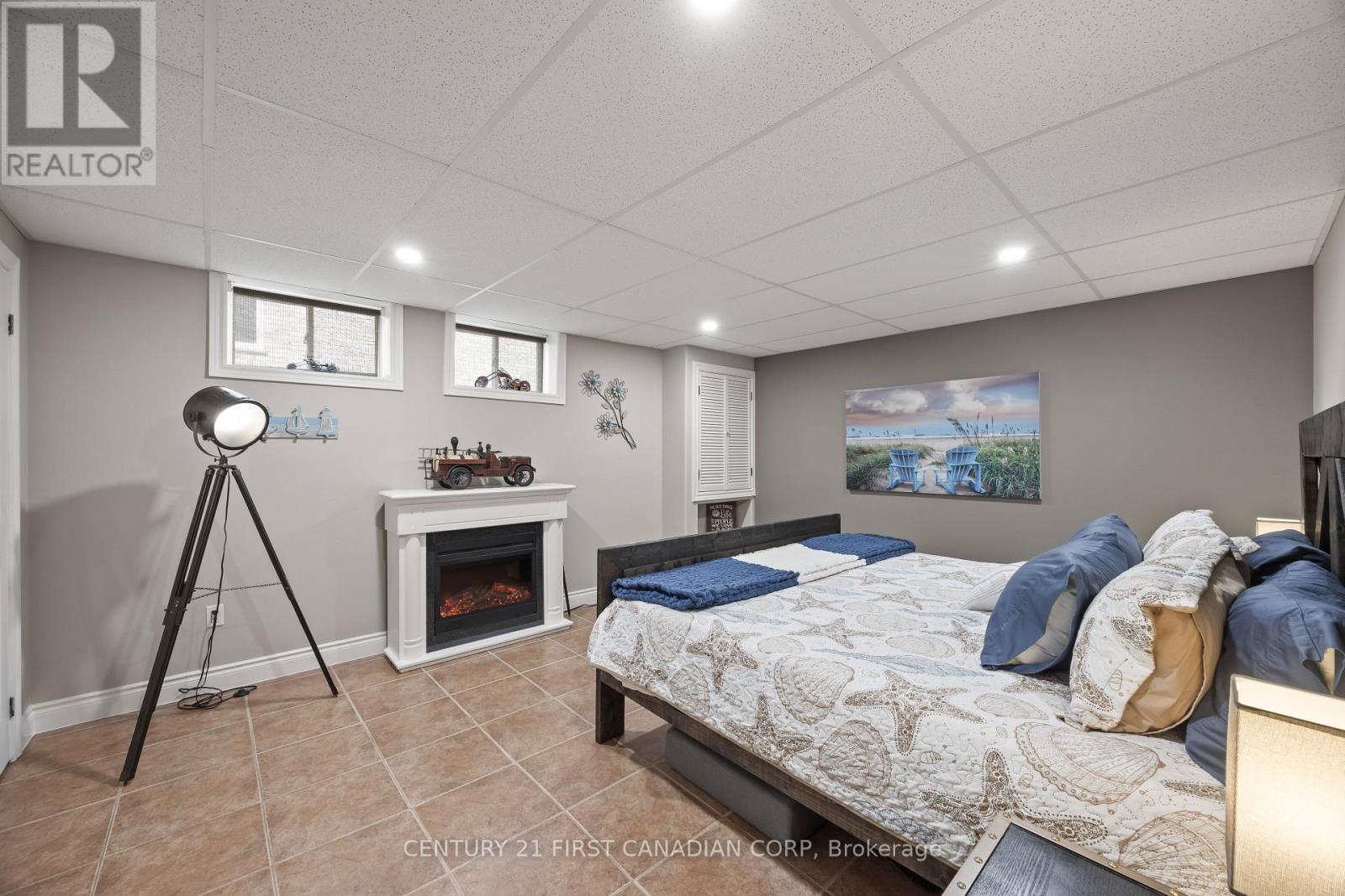 10159 Meadowlily Crescent Property Photo 39