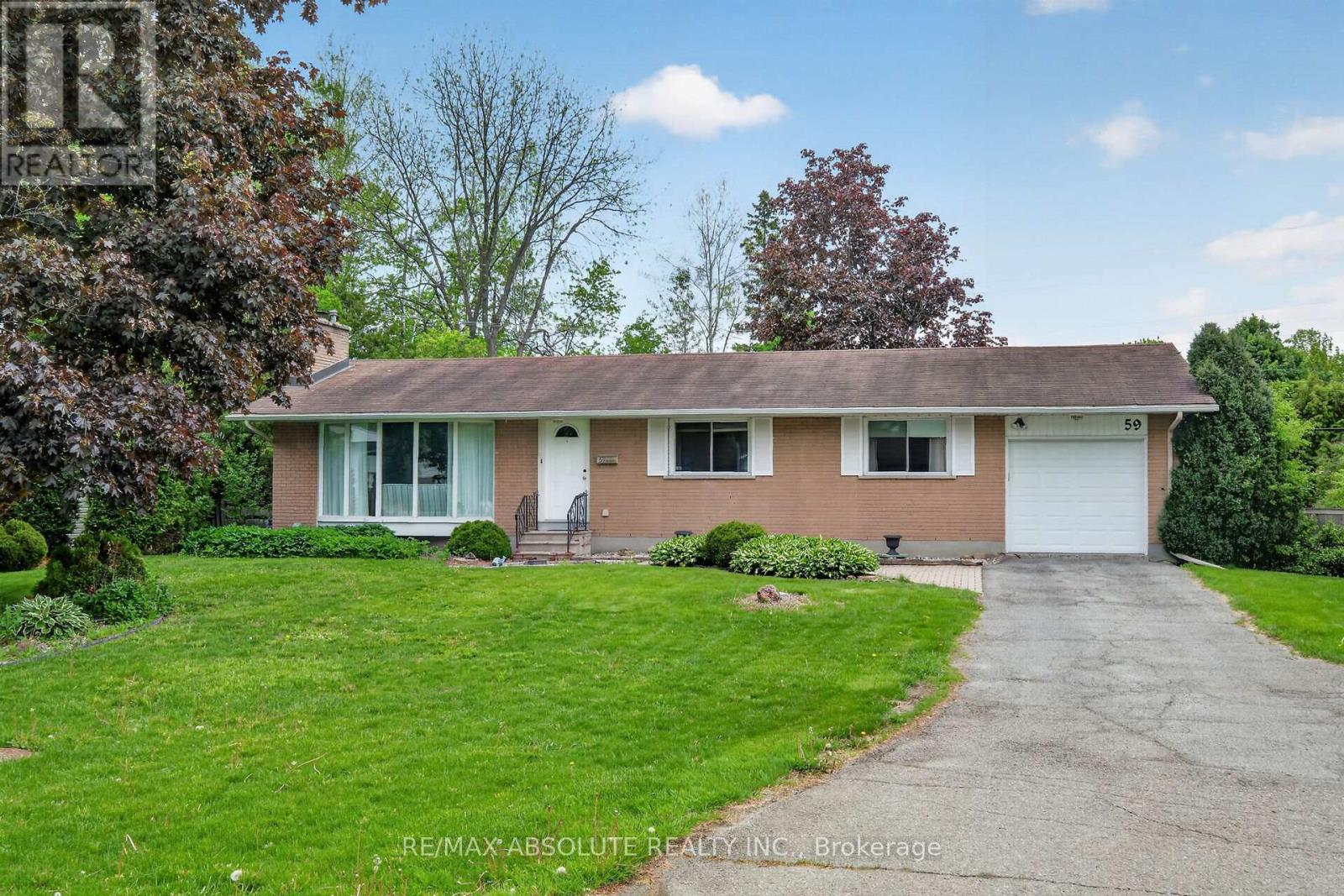 59 EVERGREEN DRIVE Property Photo 1