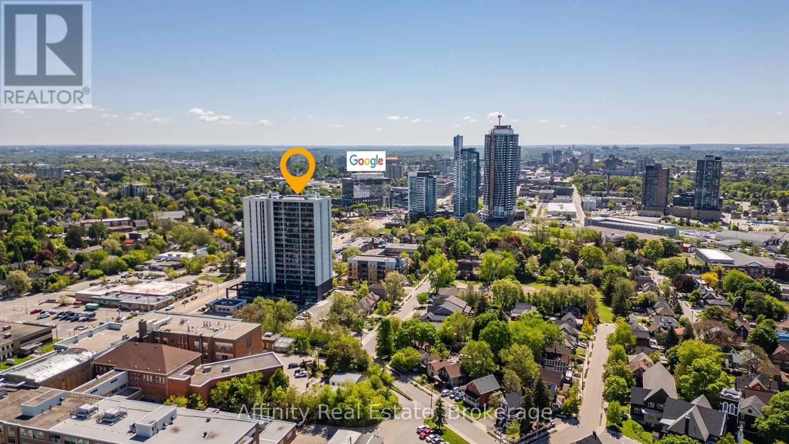 306 - 741 King Street W Property Photo 23