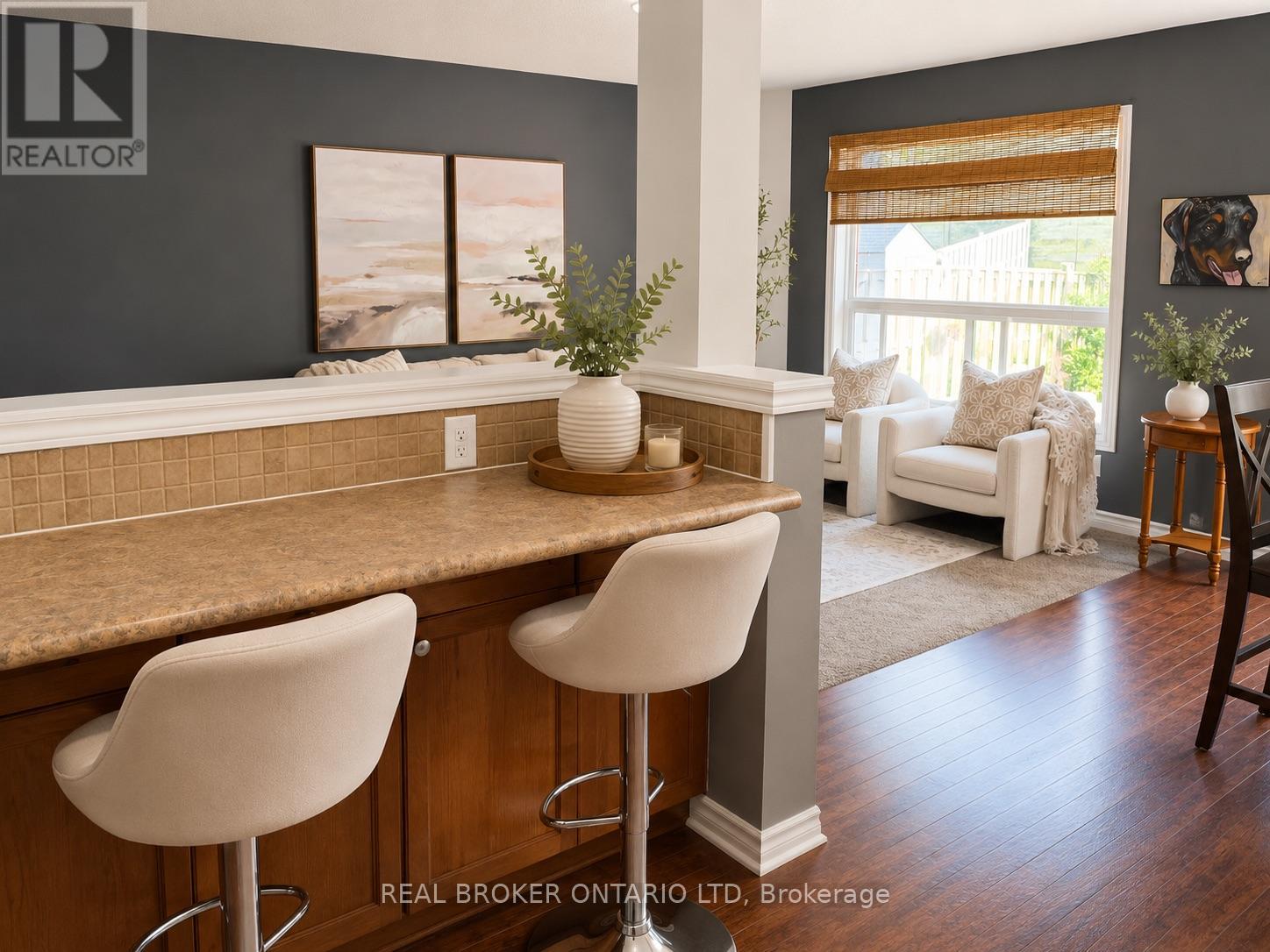 789 Fieldgate Circle Property Photo 7