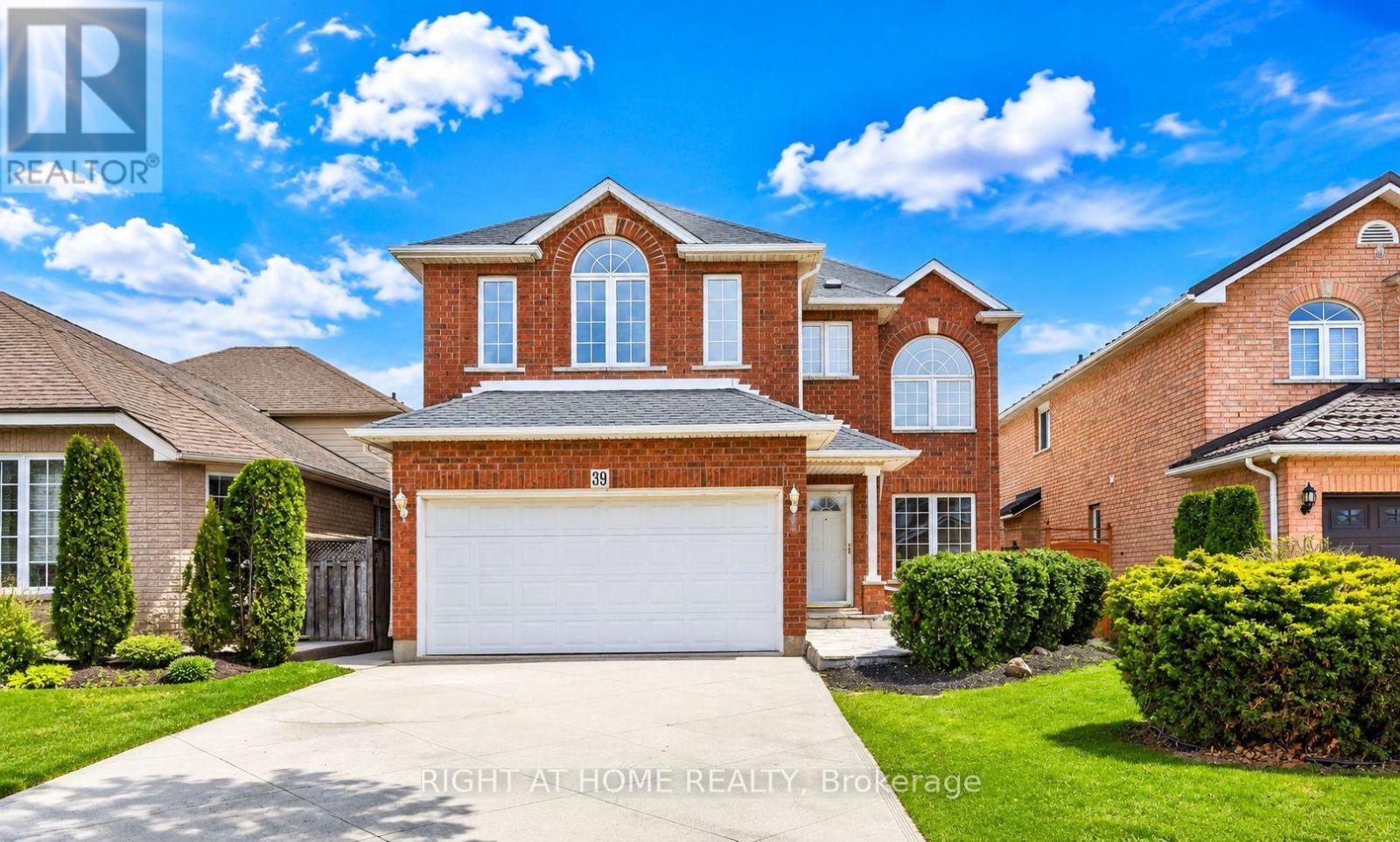 39 DISTIN DRIVE Property Photo 1