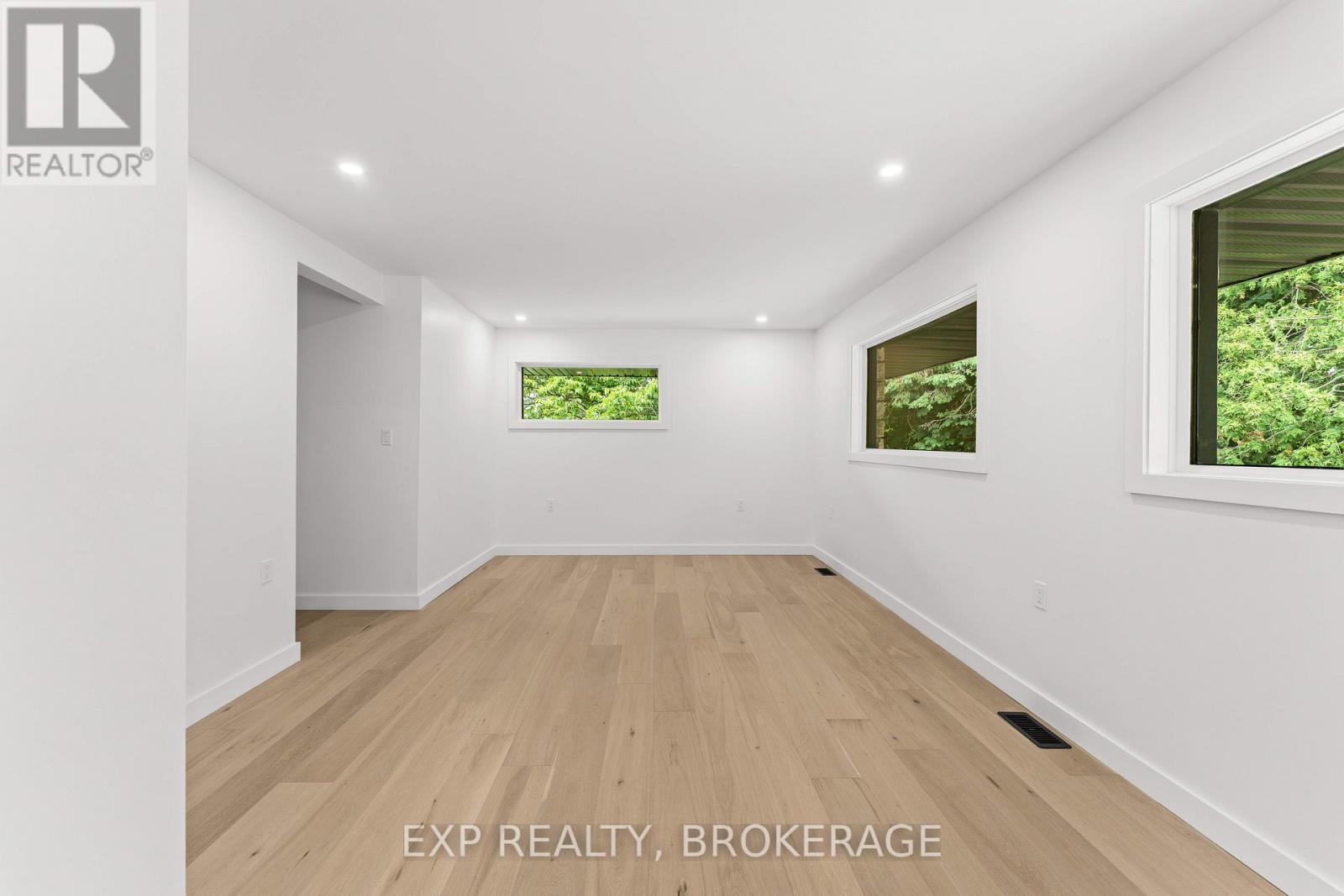 1802 Sydenham Road Property Photo 18