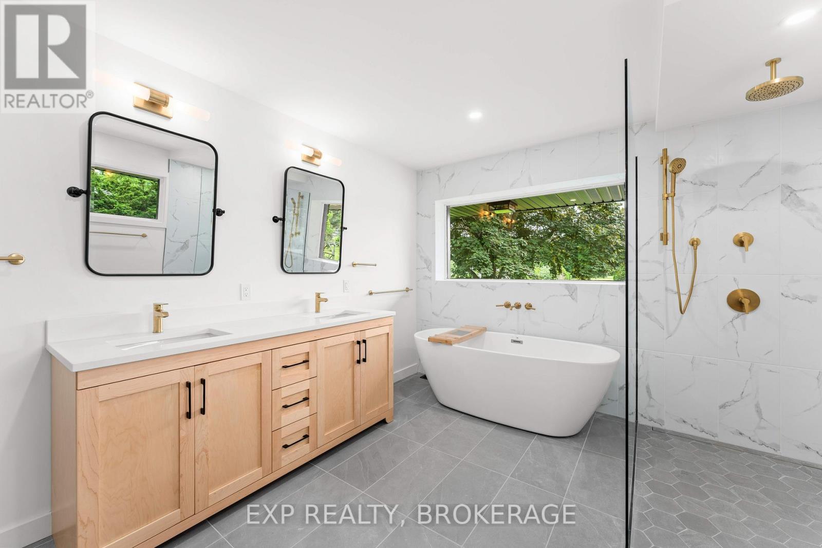 1802 Sydenham Road Property Photo 21